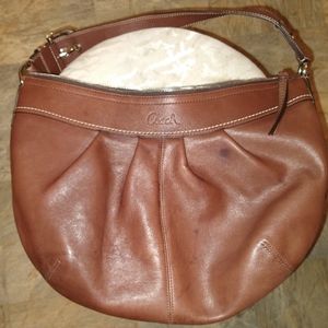 Coach Vintage Leather Shoulder Bag